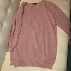 Pink sweater tunic with slit